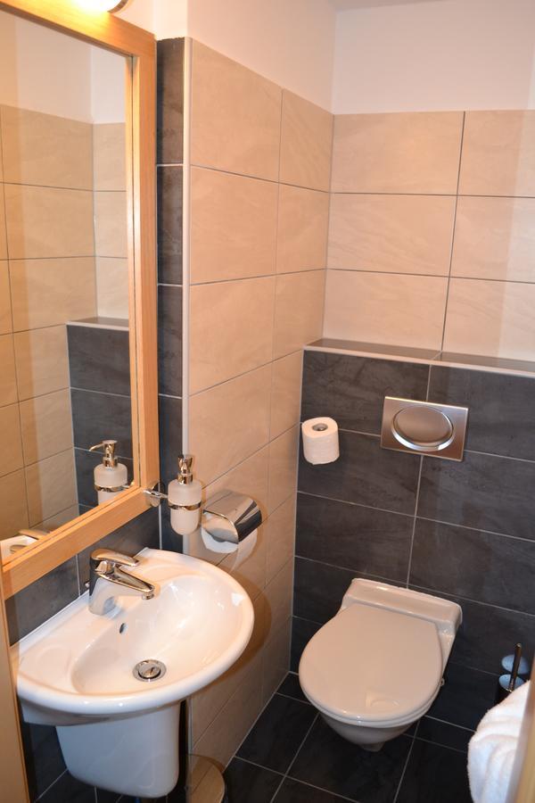 Debreceni Postas Udulo Hotell Exteriör bild